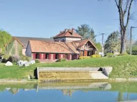 Lovely Home In Frise With Wifi