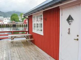 Two-Bedroom Holiday Home In Sorvagen