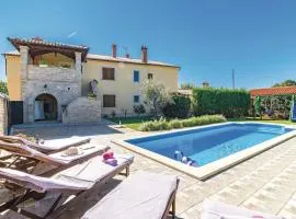 3 Bedroom Beautiful Home In Frkeci