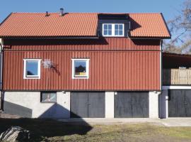 Gorgeous Home In Rimforsa With Kitchen，Skälhamra的度假屋