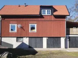 2 Bedroom Beautiful Home In Rimforsa