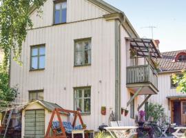3 Bedroom Gorgeous Apartment In Vimmerby, apartment in Vimmerby