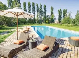 Stunning Home In Taglio Di Po Ro With 2 Bedrooms, Wifi And Outdoor Swimming Pool