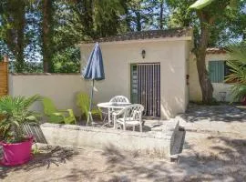 Amazing Home In Crillon Le Brave