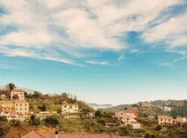 Beautiful Apartment In Pitelli -Sp-