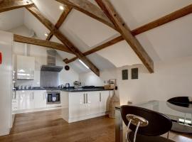 The Threshing Barn, hotel in Pwllheli