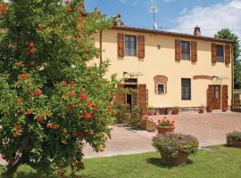 Nice Home In Ponte Buggianese Pt With Wifi, Private Swimming Pool And Outdoor Swimming Pool, hótel í Ponte Buggianese