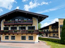 Apartments Quehenberger – hotel z basenem w mieście Maishofen