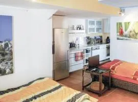 Stunning Apartment In Linz Am Rhein
