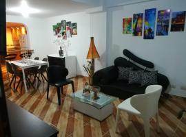 Apartamento Familiar Fantástico!!! en Sabaneta, hôtel à Sabaneta