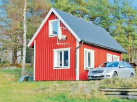 1 Bedroom Lovely Home In Lyckeby, hotelli kohteessa Lyckeby