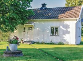 1 Bedroom Lovely Home In Dalum, holiday home in Tomten