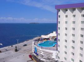 Hotel Lois Veracruz、ベラクルスのホテル