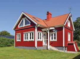 3 Bedroom Beautiful Home In Bolms, accommodation in Bolmstad