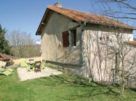 2 Bedroom Nice Home In Grignols, hotel en Grignols Dordogne