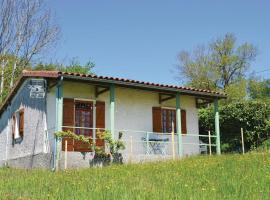 Nice Home In St, Bressou With Kitchen, vakantiewoning in Saint-Bressou