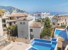 Beautiful Home In Tossa De Mar With 4 Bedrooms, Wifi And Swimming Pool