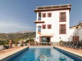 3 hotel in Canillas de Albaida 3 hotel in Canillas de Albaida