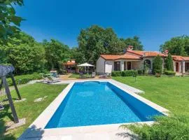 Cozy Home In Belavici With Private Swimming Pool, Can Be Inside Or Outside
