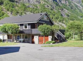 Amazing Home In Dirdal With Kitchen – dom wakacyjny w mieście Frafjord