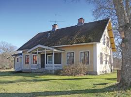 Beautiful Home In Hgsby With Kitchen, holiday home in Fågelfors