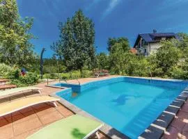 3 Bedroom Nice Home In Moravice