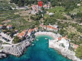 Four-Bedroom Holiday Home In Orebic