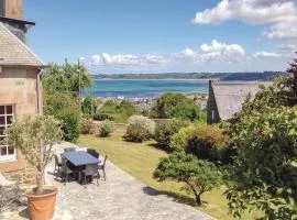 4 Bedroom Cozy Home In Perros-Guirrec