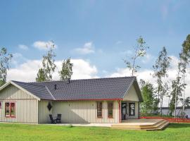 Cozy Home In Vittaryd With Sauna, hotel v destinaci Kvänarp