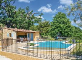 Pet Friendly Home In Sainte Croix--lauze With Private Swimming Pool, Can Be Inside Or Outside, hotel Sainte-Croix-à-Lauze-ban