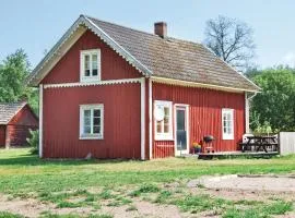 2 Bedroom Beautiful Home In Linneryd