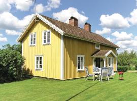 Nice Home In Mariannelund With 3 Bedrooms, ваканционно жилище в Марианелунд