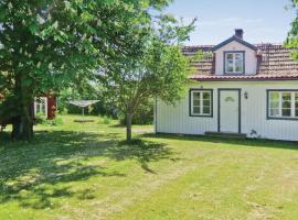 Stunning Home In Mrbylnga With Kitchen, casa de campo em Mörbylånga