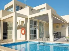 Lovely Home In Can Picafort With Outdoor Swimming Pool