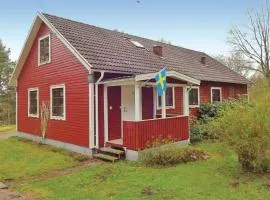 4 Bedroom Amazing Home In Trensum