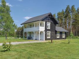 Lovely Home In Fyresdal With Wifi, hotel with parking in Veum