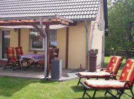 Awesome Home In Alt Schwerin With Wifi, hotel with parking in Alt Schwerin
