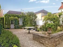 3 Bedroom Lovely Home In Chablis