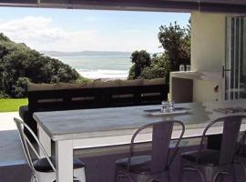 Under Milkwood, hotel en Chintsa