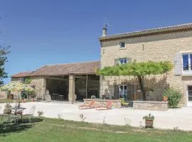 Stunning Home In Pernes Les Fontaines With Kitchen
