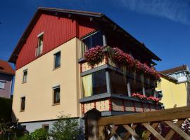 Ferienwohnung Close, orlofshús/-íbúð í Lindenberg im Allgäu