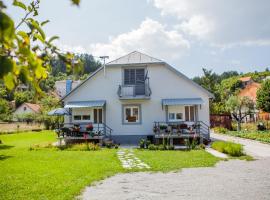 Apartments Heaven, hotel a Cetinje (Cettigne)