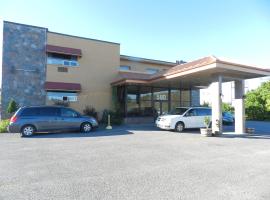 L'Auberge de l'Aeroport Inn, hotel in Dorval