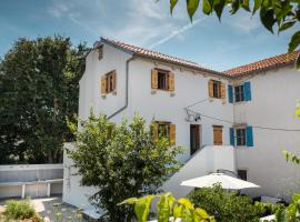 Casa Lussingrande, hotel in Veli Lošinj