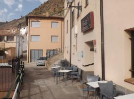 La Barbacana, pousada em Tramacastiel