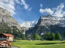 Luxury, new - amazing views Grindelwald Eiger Jungfrau Mönch
