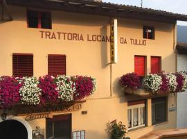 Locanda Da Tullio, hotel with parking in Capovalle