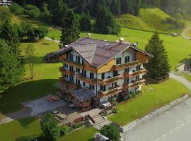 Rifugio Cereda, hotell i Fiera di Primiero