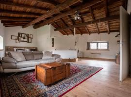 foresteria stazzona, bed and breakfast en Villa di Tirano