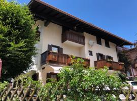 Villa Tisot, hotel v destinaci Siror
